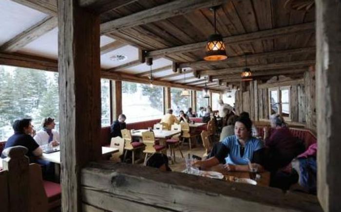 Berghotel Trubsee - Accessible Only by Cable Car