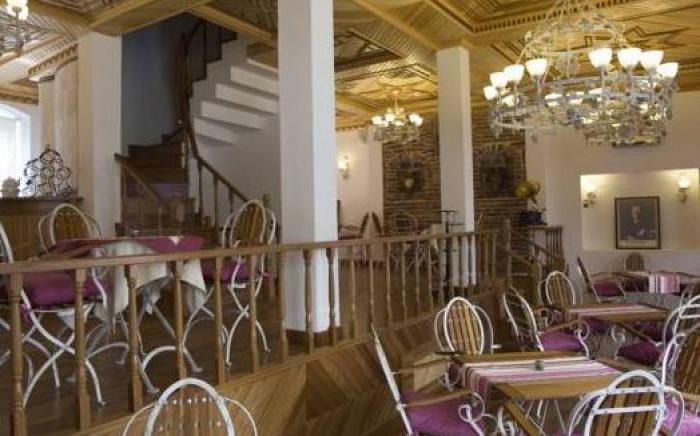 Hotel Des Etrangers - Special Category