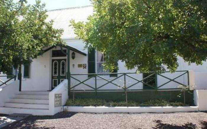 Koo Karoo Guest Lodge and Self Catering