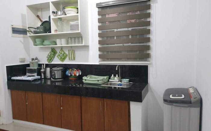 Honey Dew Transient House