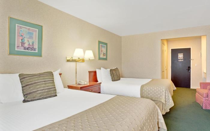 Ramada by Wyndham Draper