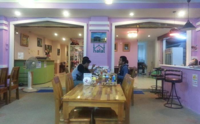 Number 1 Guesthouse & Restaurant