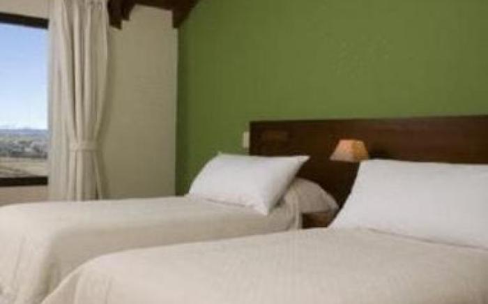 Hosteria Roblesur