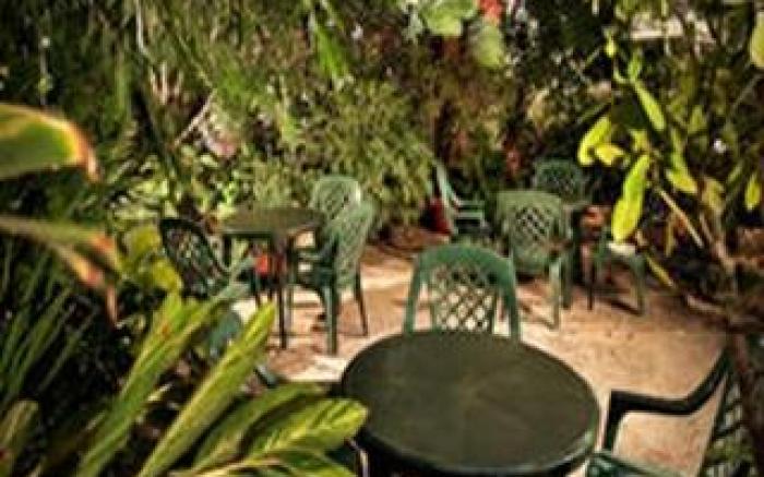 Port Inn Hotel