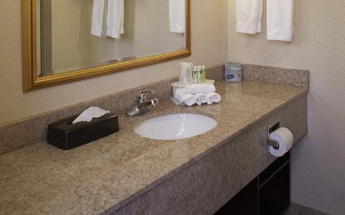 Holiday Inn Express Hotel & Suites Orangeburg By IHG