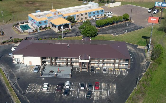 OYO Hotel Brownsville TN I-40