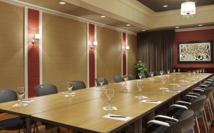 Sheraton Laval Hotel