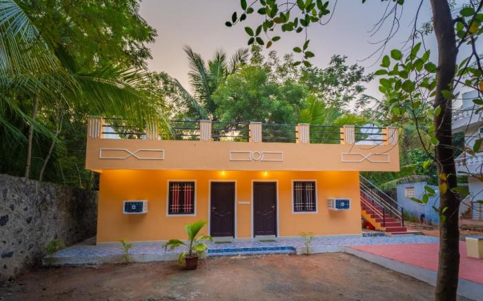 Aashikha Farm House
