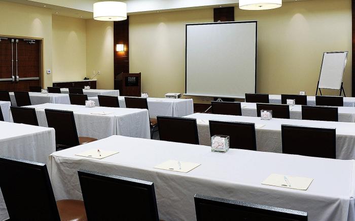 Four Points by Sheraton Cambridge Kitchener, Ontario