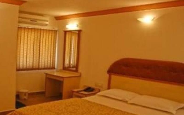 Kingston Palace Hotel