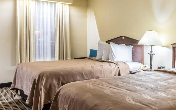 Quality Inn & Suites Greensboro near Lake Oconee