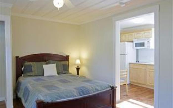 Americas Best Value Inn & Suites Royal Carriage