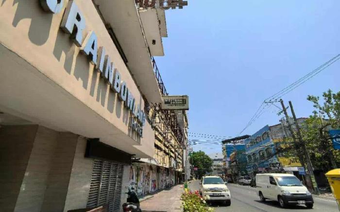 Rainbowland Hotel