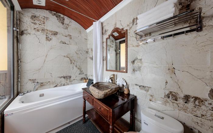 Tam Coc Lion Kings Hotel