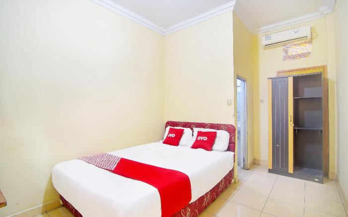 OYO 90463 A2b Guesthouse