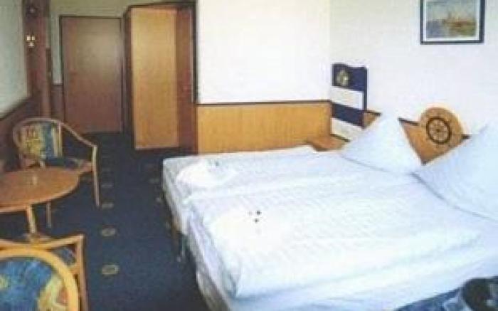 Familien Wellness Hotel Seeklause GmbH & CoKG mit großem Abenteuerspielplatz "Piraten-Insel-Usedom" 