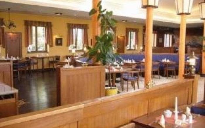 Familien Wellness Hotel Seeklause GmbH & CoKG mit großem Abenteuerspielplatz "Piraten-Insel-Usedom" 