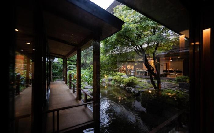 Sakahijiri Nikko