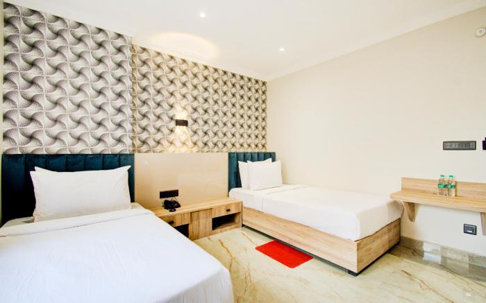 Super Townhouse OAK Seventy Seven