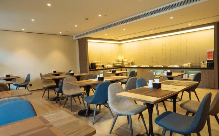 Hanting Hotel Handan Development Zone East Railway Station