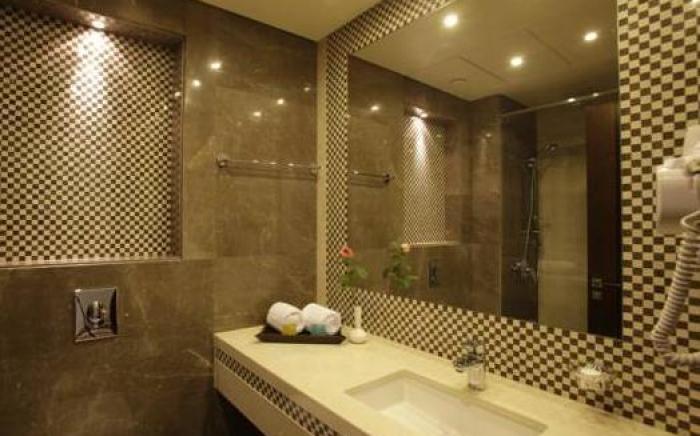 Lancaster Suites Raouche