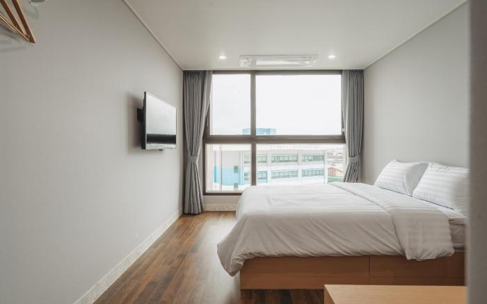 Aroomi Hotel Hyupjae