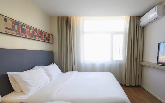 Hanting Hotel Yinchuan Railway Station Xinhualian Plaza
