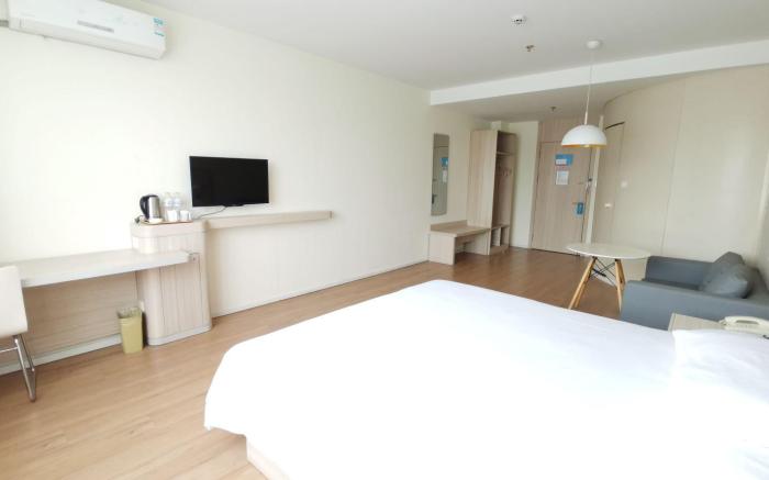 Hanting Hotel Jinan Laiwu Yinzuo Shopping Mall