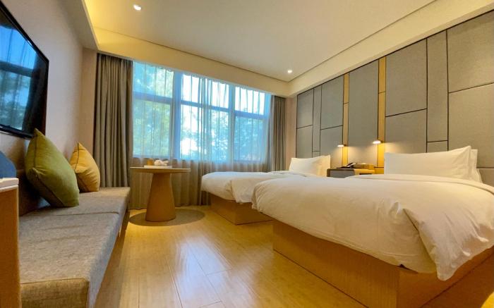JI Hotel Shanghai Nanxiang Metro Station