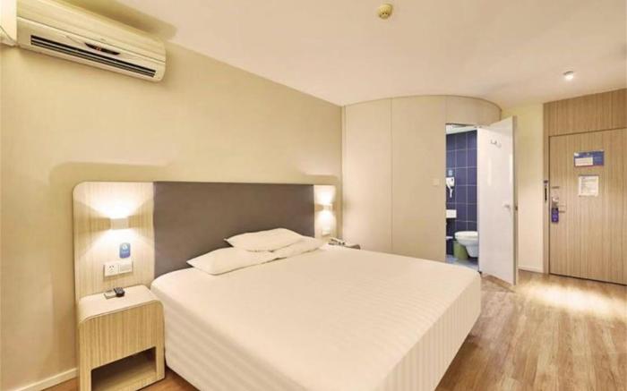 Hanting Hotel Zibo Huantai Zhangbei Road