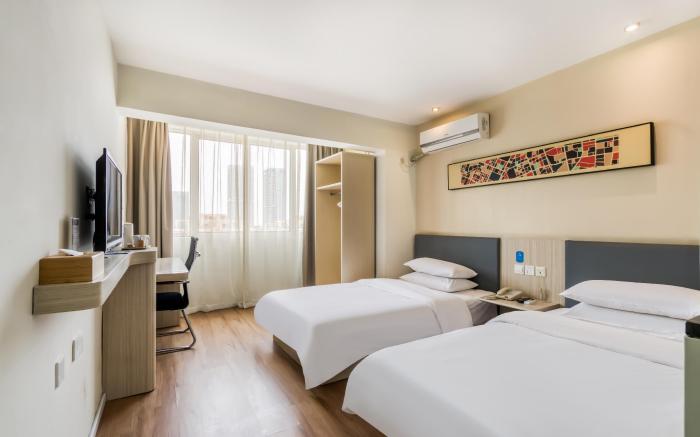 Hanting Hotel Hangzhou Gaoshan Road Metro Station