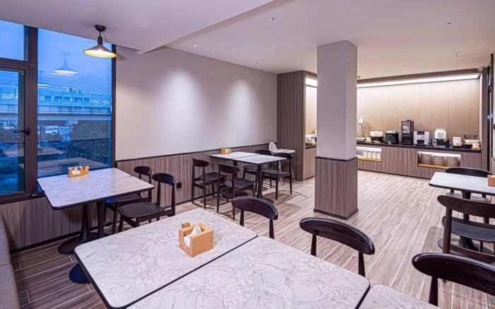 Hanting Hotel Suzhou North High-speed Railway Station Cailian Road