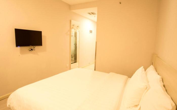 Hanting Hotel Beijing West Railway Station North Square