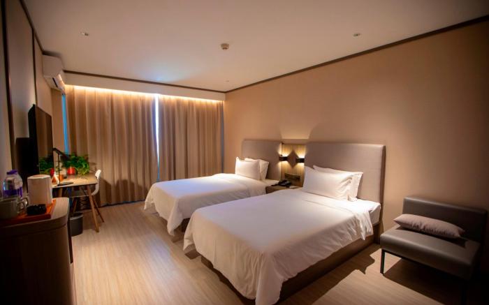 Hanting Hotel Zhoukou Huaiyang Central Bus Station