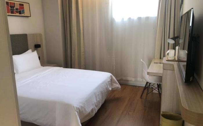 Hanting Hotel Zhoukou Jianshe Avenue