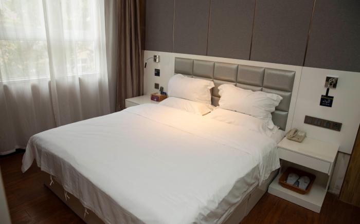 Starway Hotel Zhengzhou Weilai Road