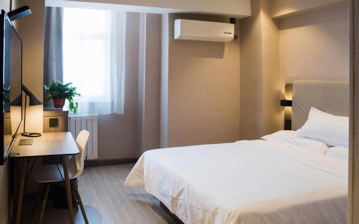 Hanting Hotel Handan Railway Station