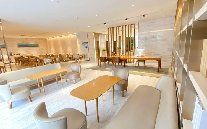 Ji Hotel Xian North Railway Station Administration Center