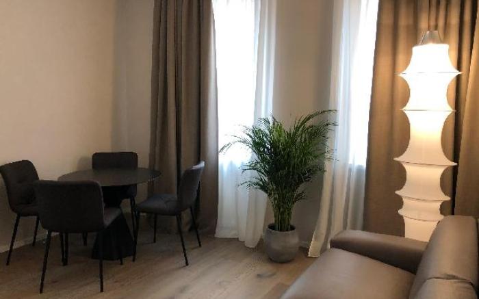 Verona Romana Apartments