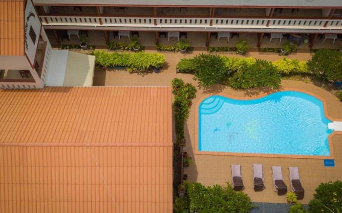 Namphung Phuket Boutique Resort