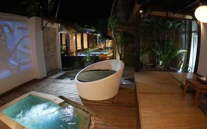 Private Vacation Rentals Villa, 2 Pools 4 Bedrooms