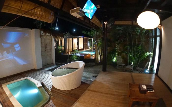 Private Vacation Rentals Villa, 2 Pools 4 Bedrooms