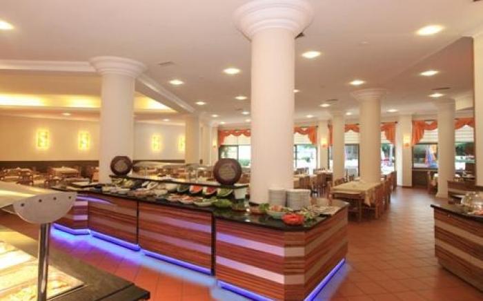 Lalila Blue Suites                                                                          