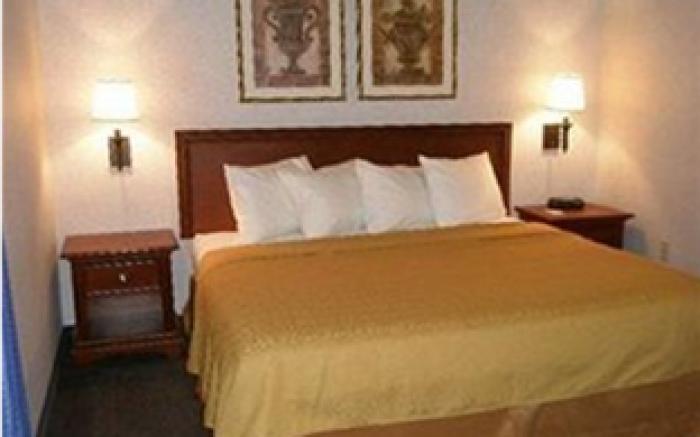 Raritan Hotel