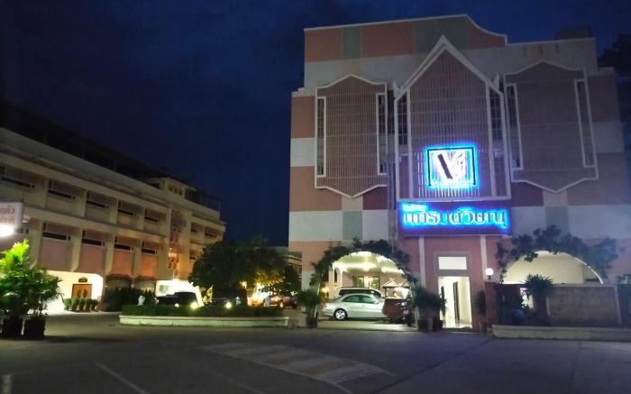 Grand Vissanu Hotel