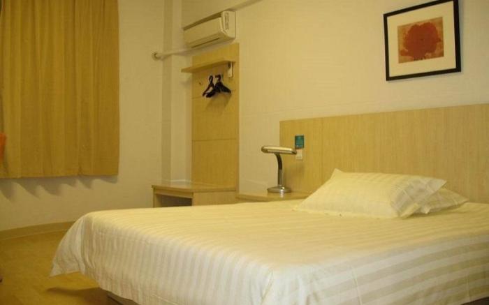 Jinjiang Inn Shanghai Jiading Chengzhong Rd