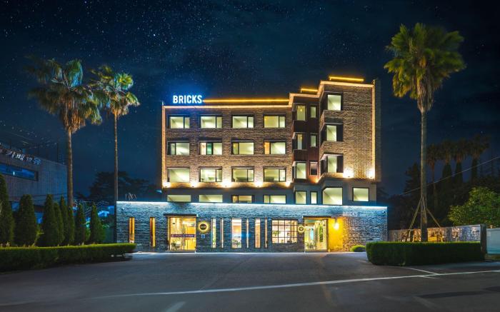 Jeju Bricks Hotel