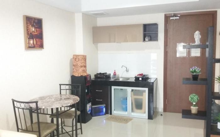 Two Bedroom Springhill Terrace Apartment by JSM