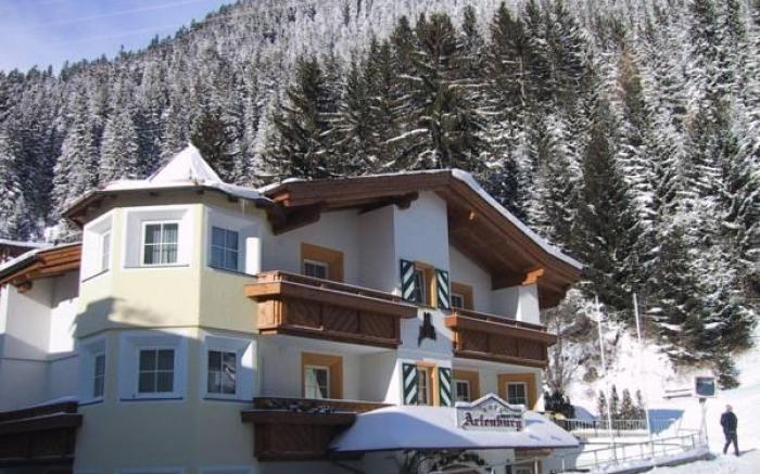 Arlen Lodge Hotel inkl Premium Karte im Sommer