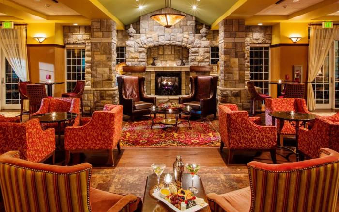 Chateau on the Lake Resort Spa and Convention Center
